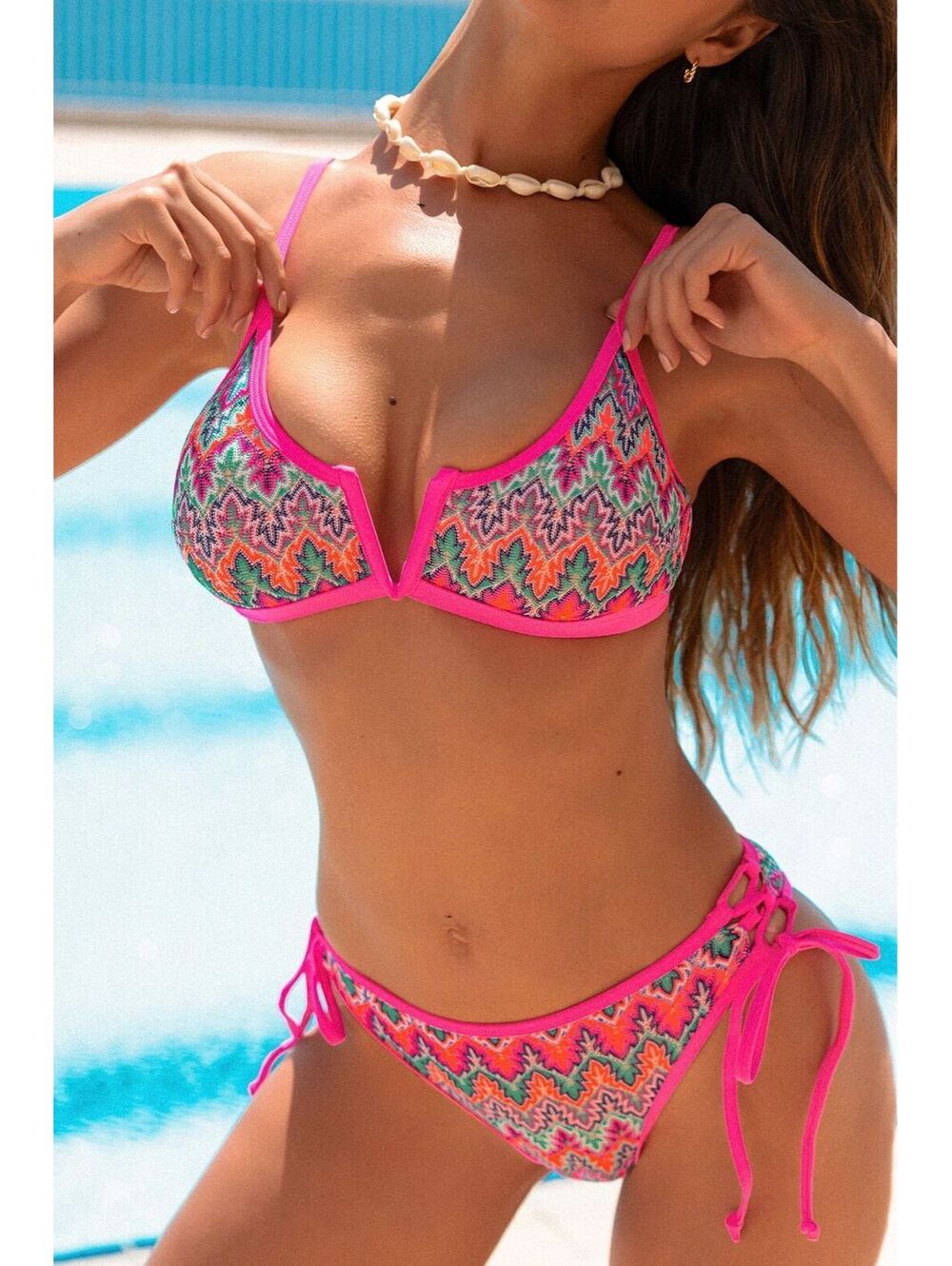 Cupshe Static Pulse Abstract Bikini Set Size L - Picture 2 of 7